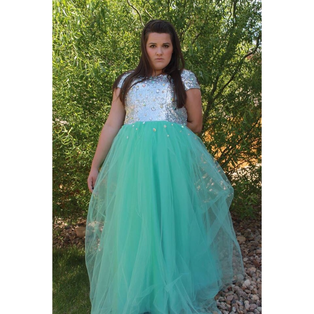Turquoise Tulle Rhinestone Prom Dress